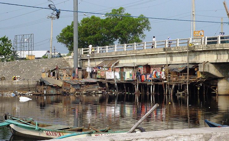 Slums Navotas, Manila, fot. Fr Lawrence Lew, O.P.