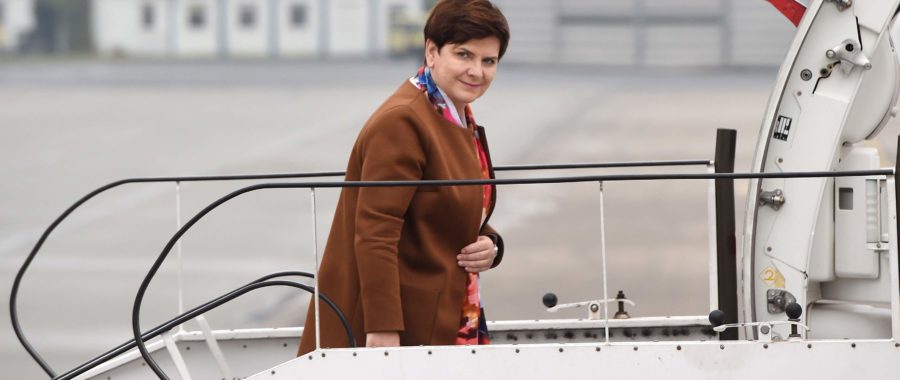 Premier Beata Szydło na warszawskim lotnisku