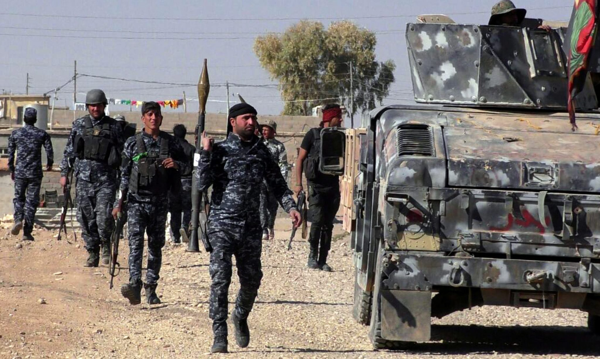 Irackie siły specjalne biorą udział w ofensywie przeciwko Państwu Islamskiemu. Południowy Mosul, Irak, 5 listopada 2016