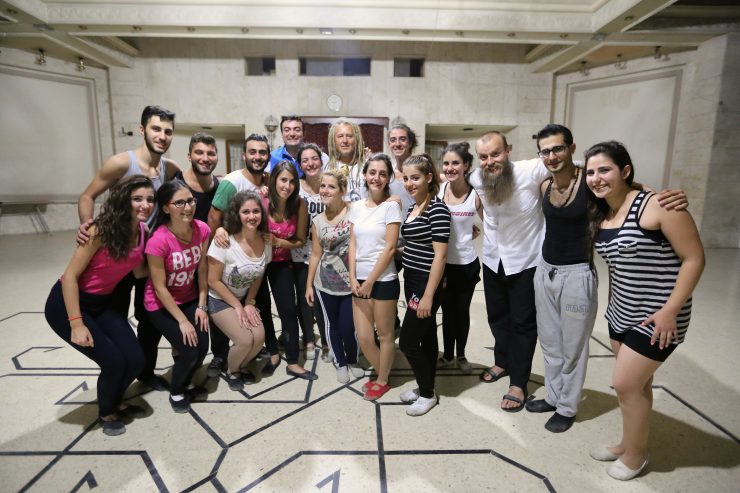 Maleo i grupa syryjskiej młodzieży, Fot. SWM "Młodzi światu"