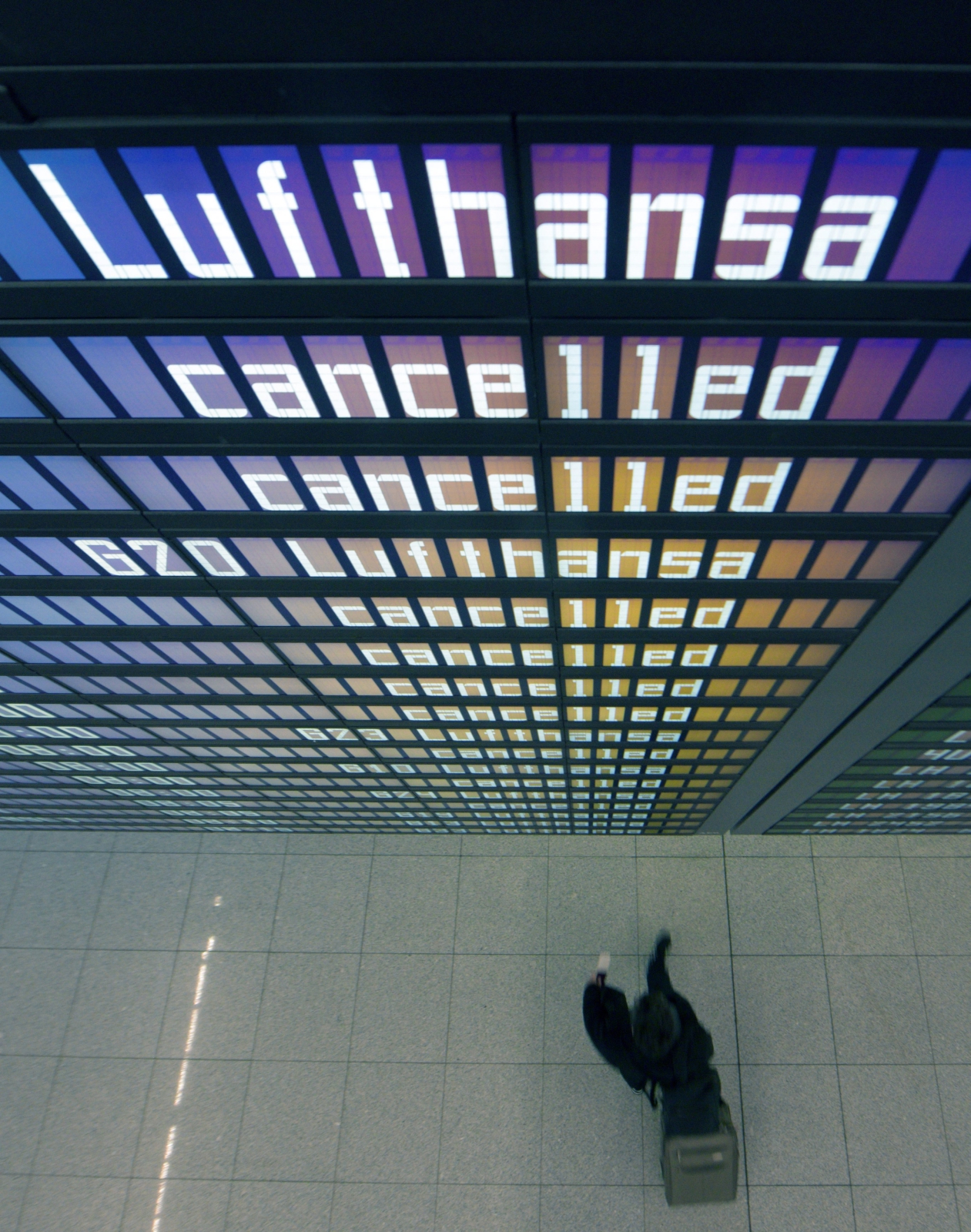 Strajk pilotów Lufthansy w Niemczech przedłużył się do soboty. Fot. PAP/EPA/STEFAN PUCHNER 