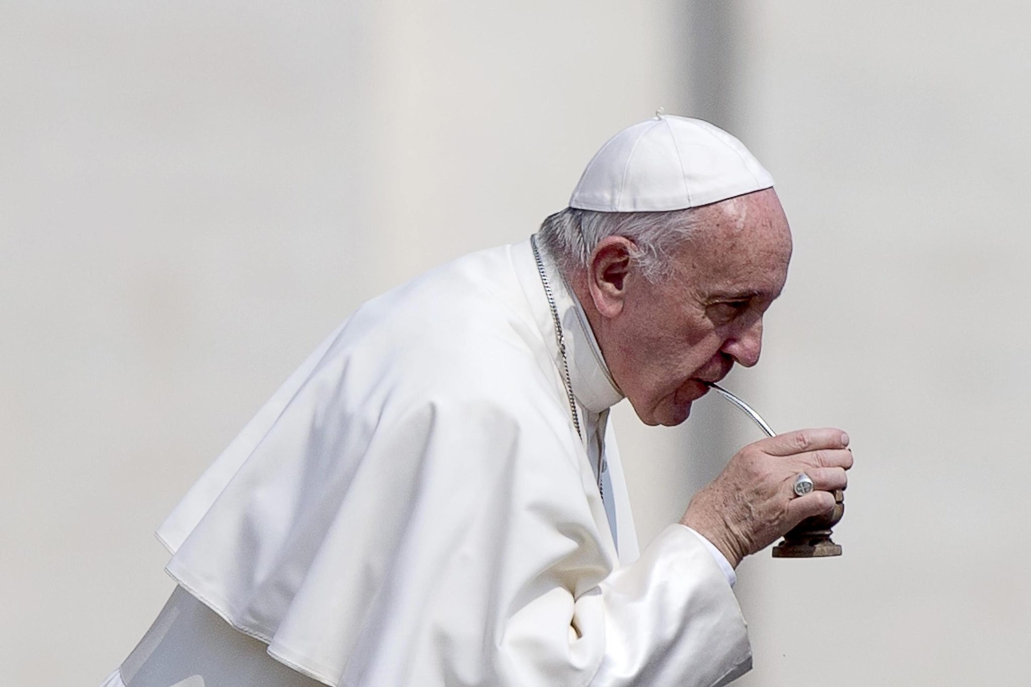 Watykan: papież Franciszek podczas środowej audiencji generalnej (foto. PAP/EPA/ANGELO CARCONI)