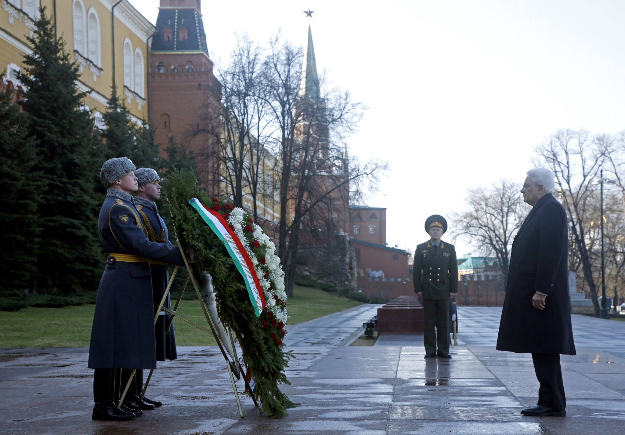 Rosja: wizyta prezydenta Włoch w Moskwie (foto. PAP/EPA/SERGEI CHIRIKOV)