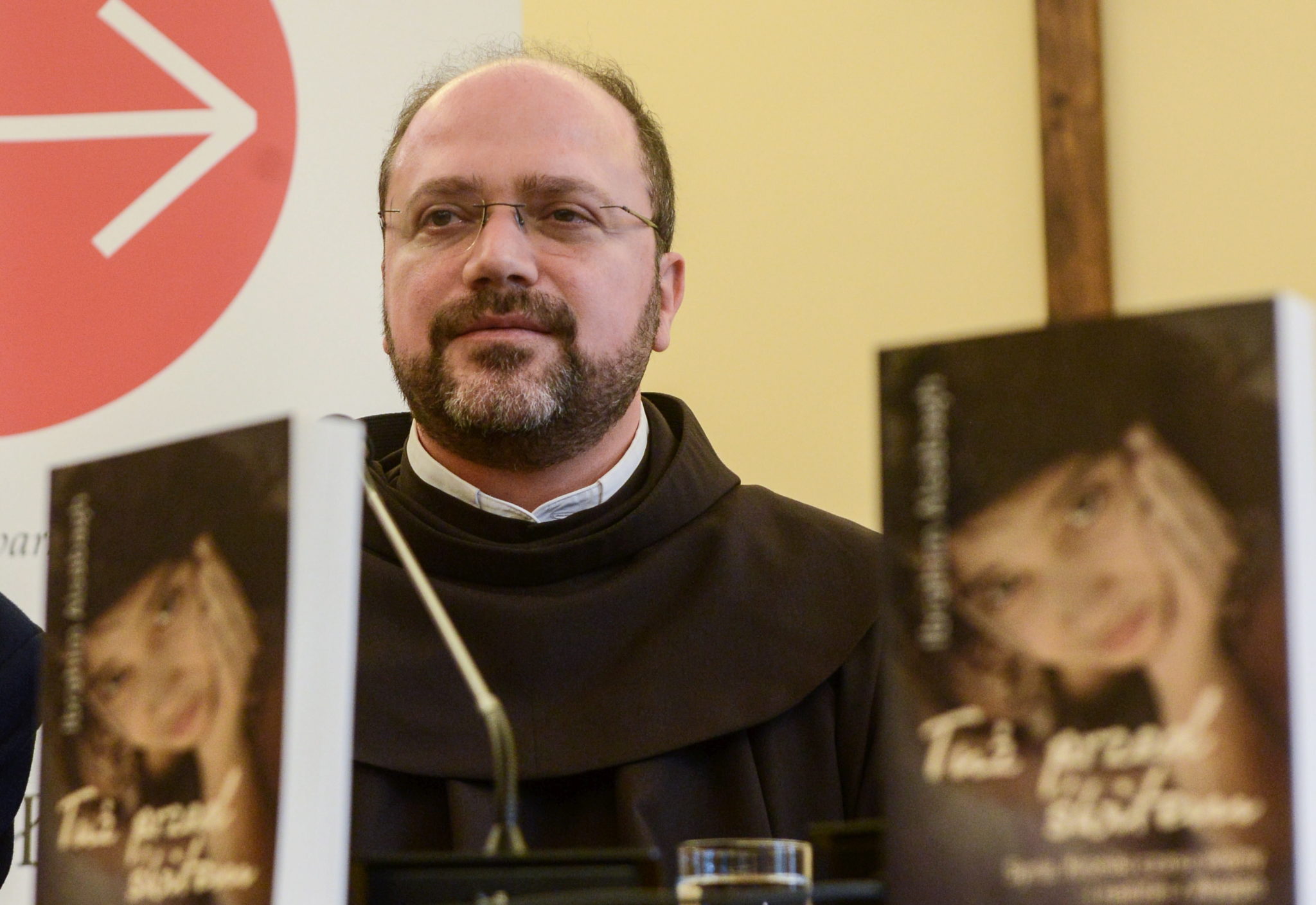 Konferencja prasowa o prześladowaniu chrześcijan z udziałem proboszcza z Aleppo, o. Ibrahima Alsabagh w Warszawie