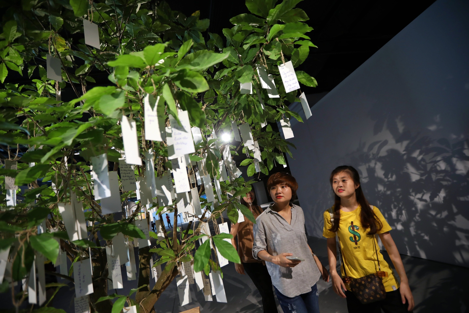 Wystawa w Hanoi fot. EPA/LUONG THAI LINH 