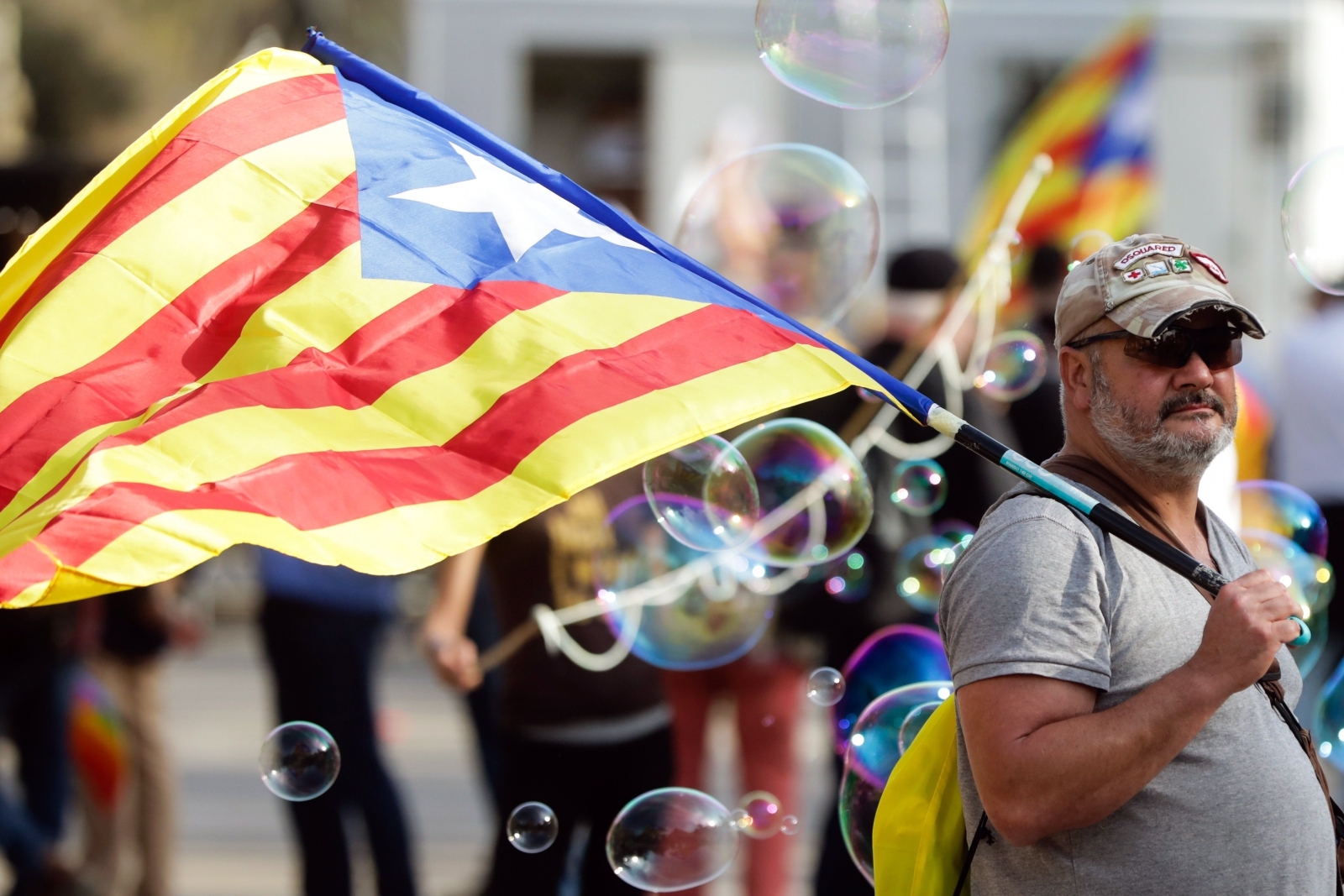 Protesty i marsze w Katalonii. fot. EPA/JOSE COELHO