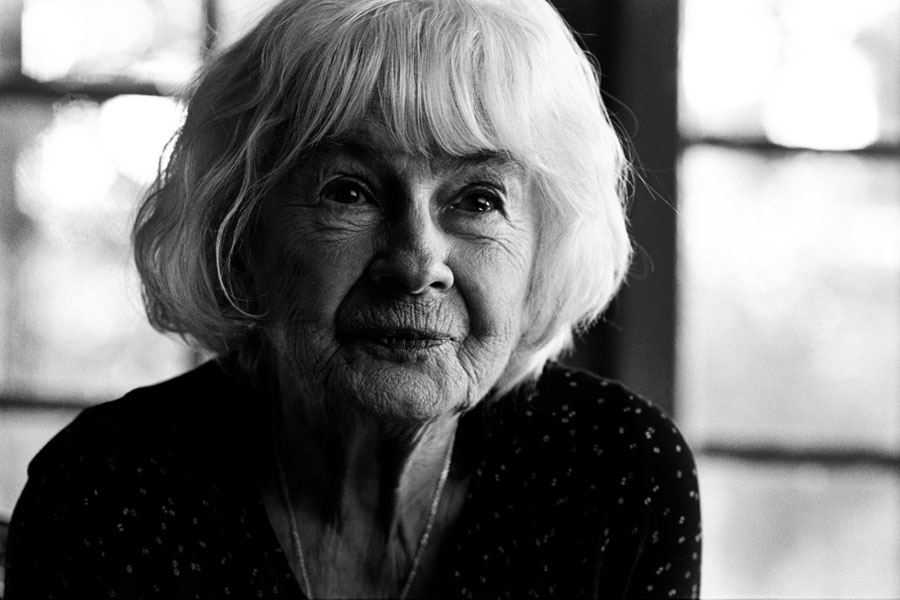 19.02. - Danuta Szaflarska - aktora filmowa i teatralna. Jedna z pierwszych powojennych gwiazd filmowych, nazywana też pierwszą amantką powojennej kinematografii. W Powstaniu Warszawskim łączniczka AK. Znana z filmów