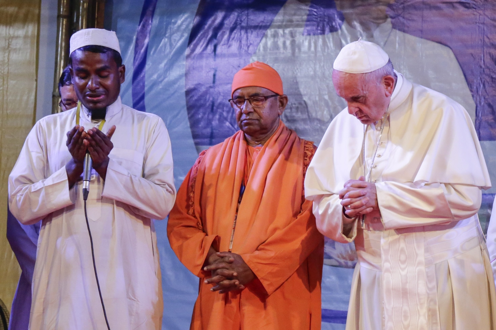 Papież Franciszek w Bangladeszu EPA/ABIR ABDULLAH 

