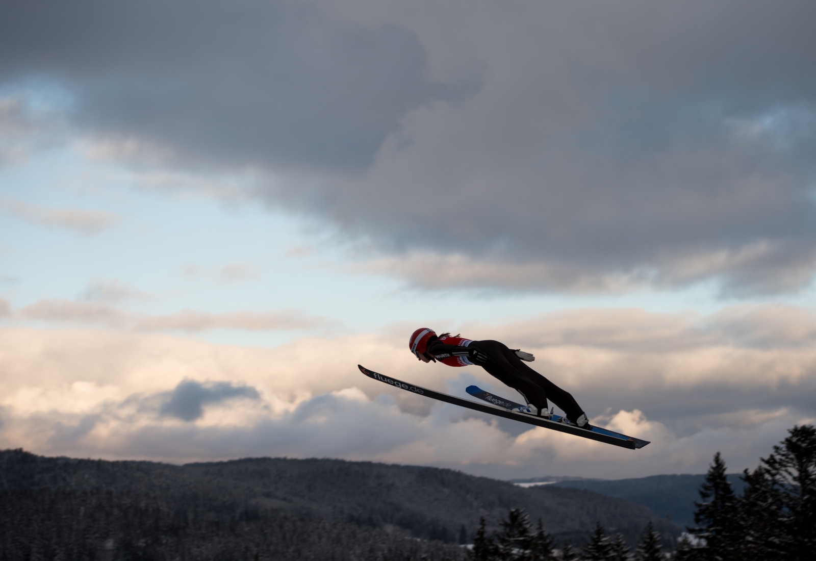 Dzisiejsza ekstraklasa skoków narciarskich w Hinterzarten, Niemcy