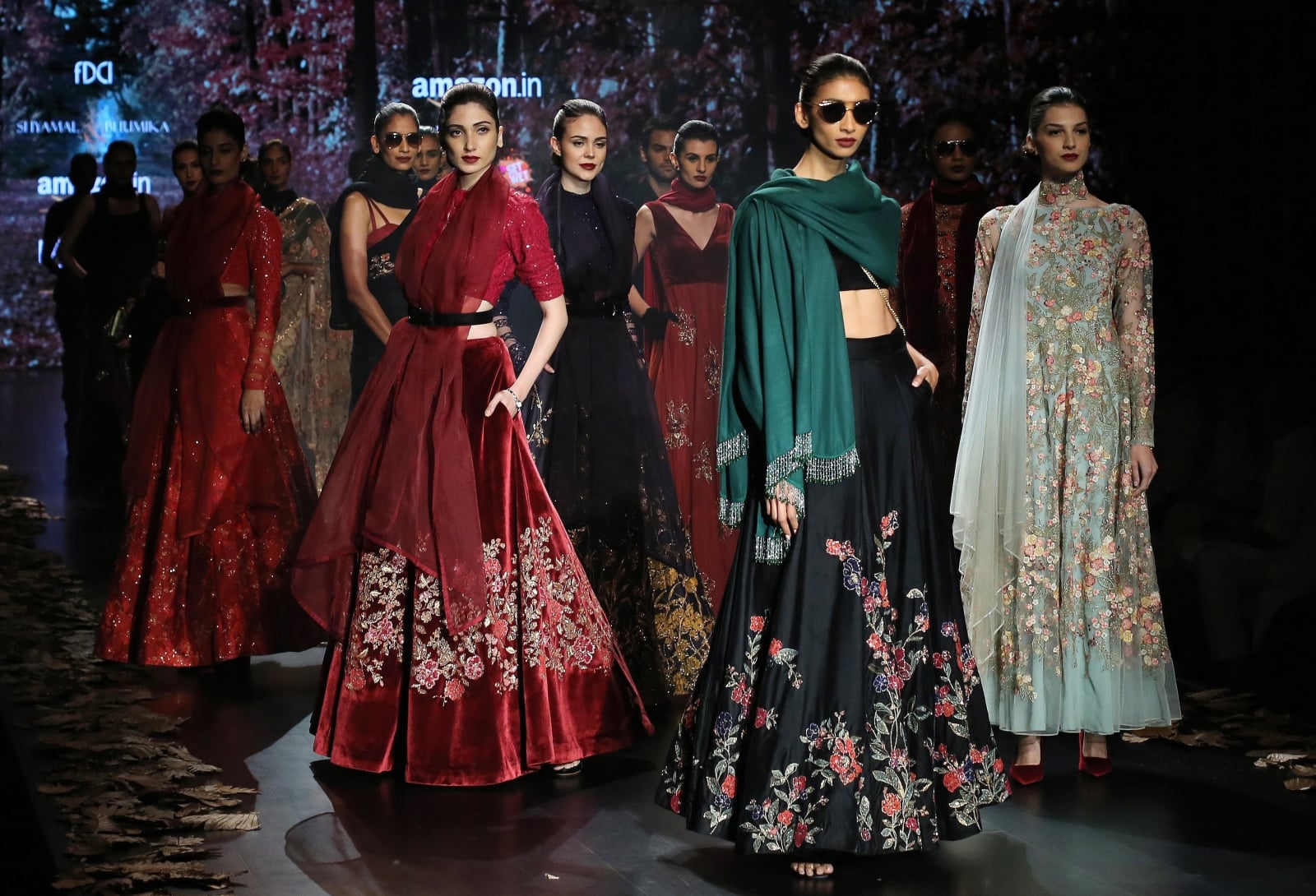 Amazon India Fashion Week w New Delhi, Indie, fot. EPA/RAJAT GUPTA 
