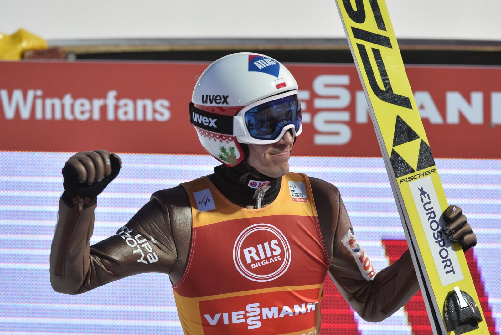 Kamil Stoch zdobył pierwsze miejsce w konkursie skoków narciarskich w Trondheim, fot. EPA/Ned Alley