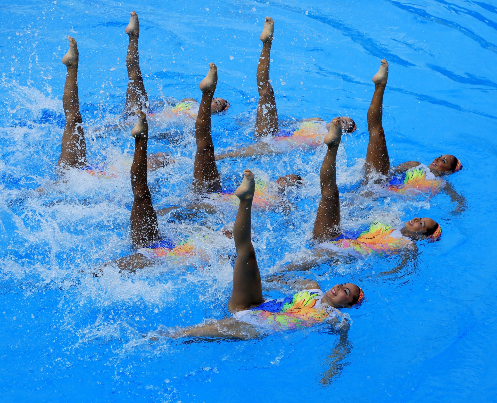 Członkowie zespołu meksykańskiego podczas zawodów pływackich na 23. Igrzyskach Ameryki Środkowej i Karaibów w Kolumbii, fot. Ricardo Maldonado Rozo Dostawca: PAP/EPA.