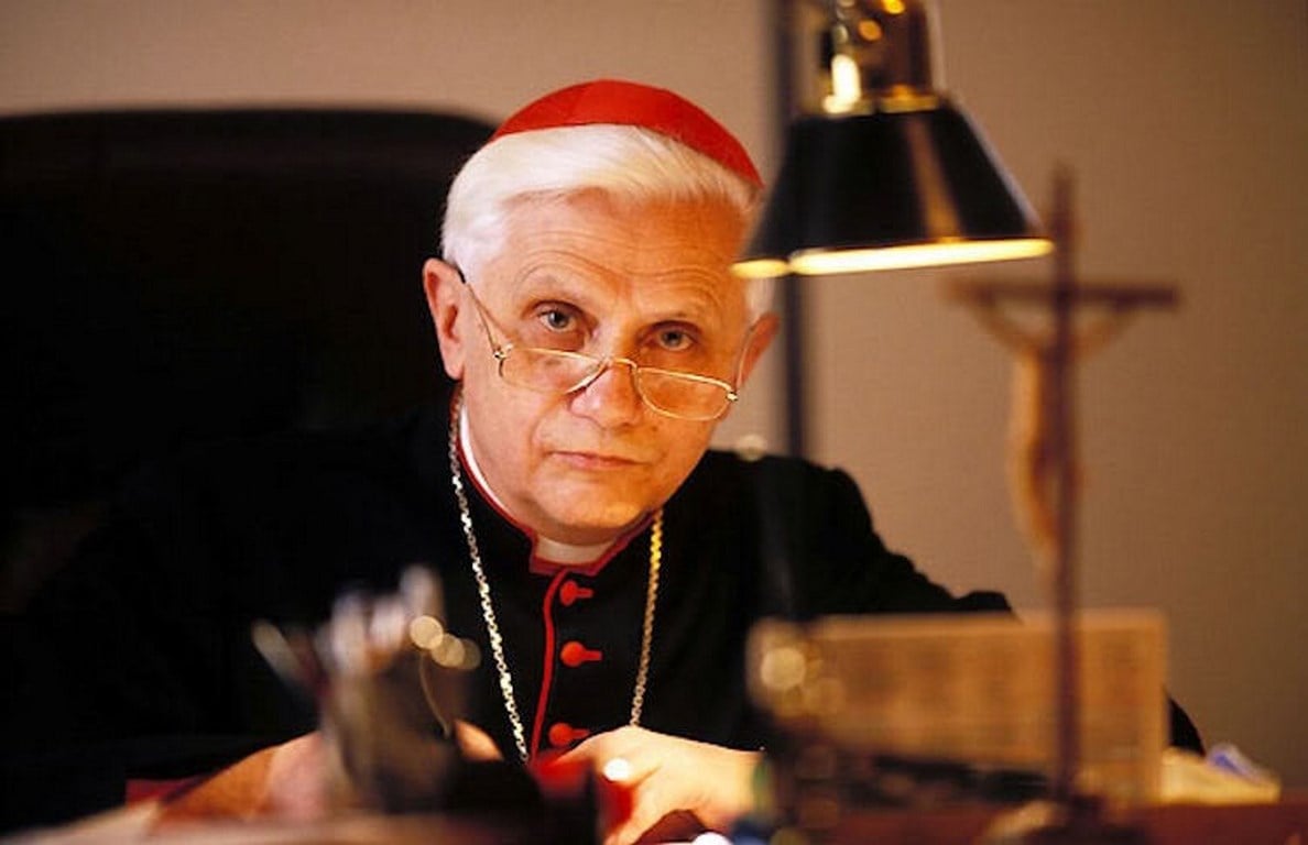 Catéchisme de l’Église catholique dans l’esprit de Ratzinger