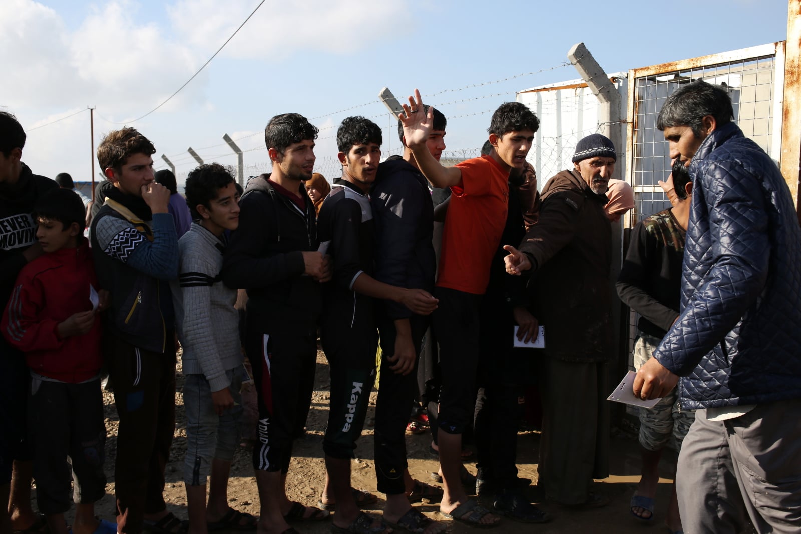 Uchodźcy w Mosulu fot. EPA/GAILAN HAJI 
