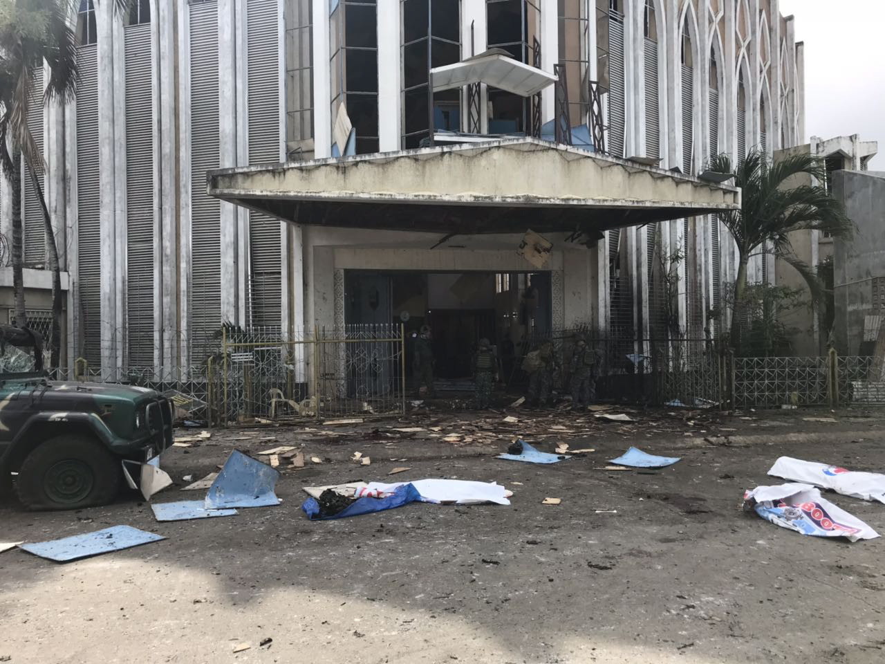 Filipiny zamach katedra