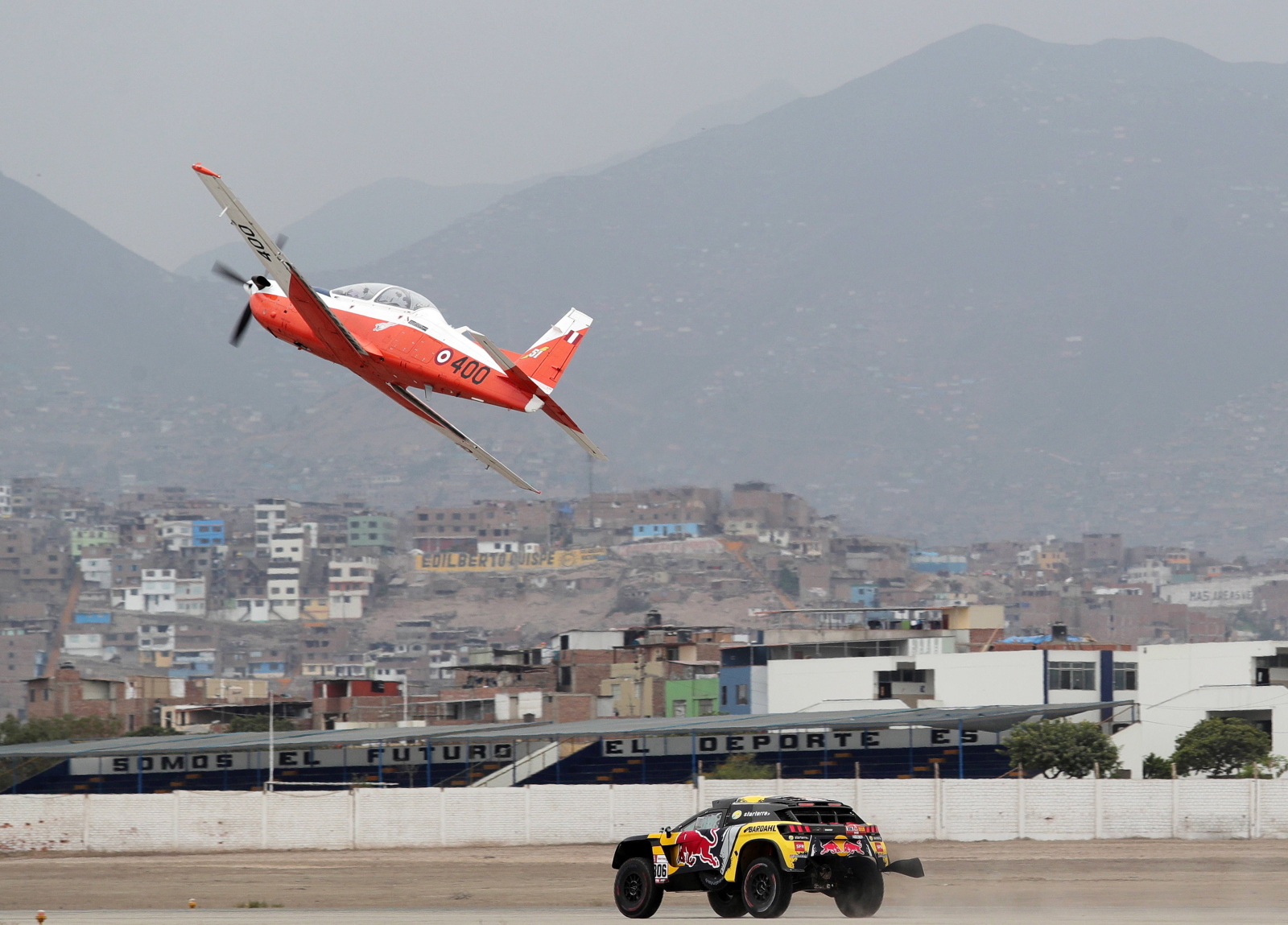 Rajd Dakar w Peru fot. EPA/Ernesto Arias 
