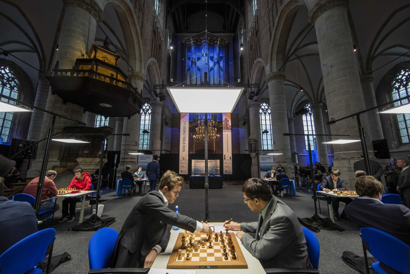 Holandia. Turniej szachowy. fot. EPA/KOEN SUYK