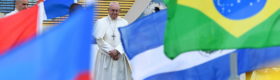Franciszek Panama flagi