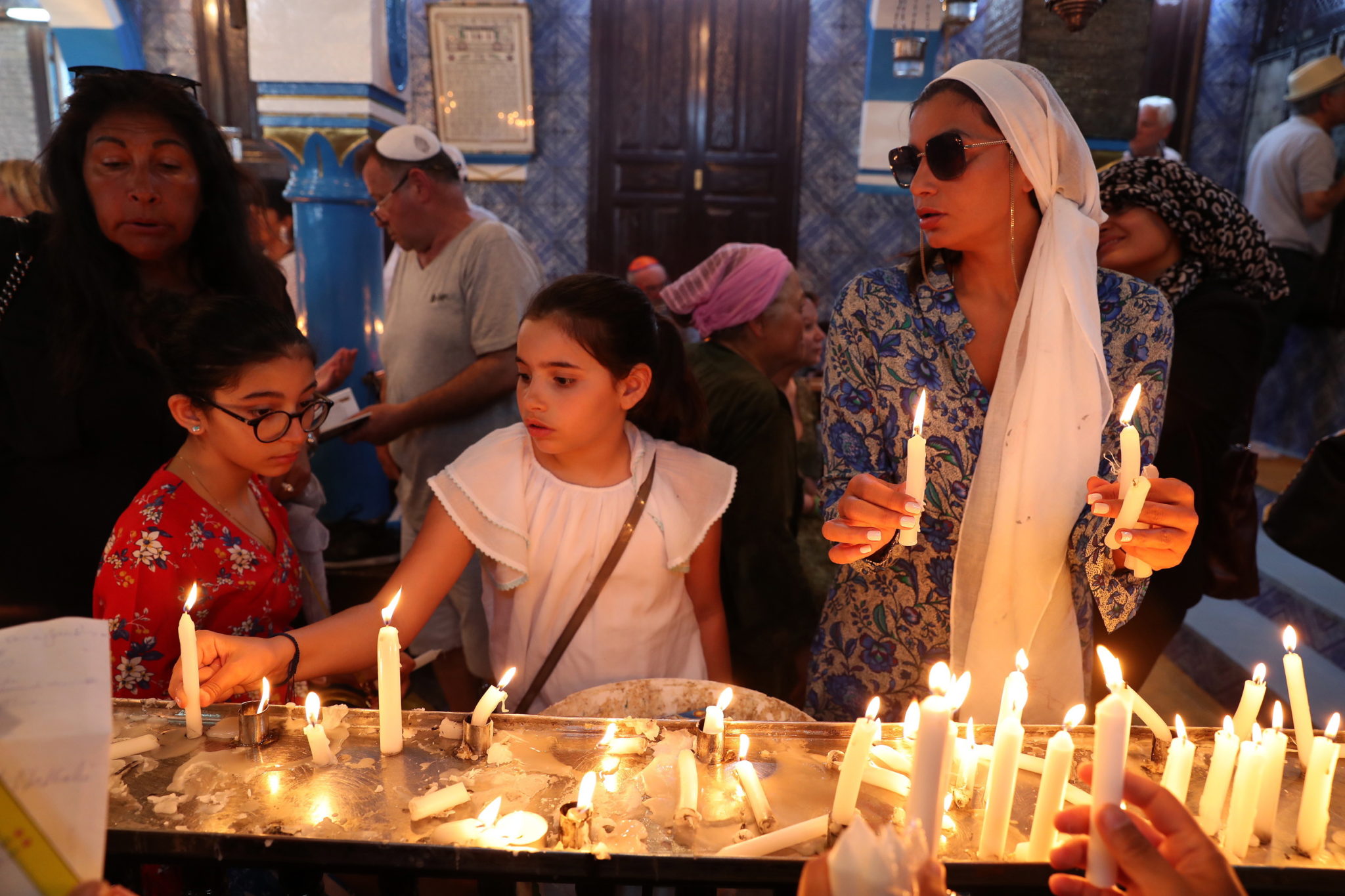 Tunezja: Żydzi na pielgrzymce na wyspie Dżerba, fot. MOHAMED MESSARA, PAP/EPA 