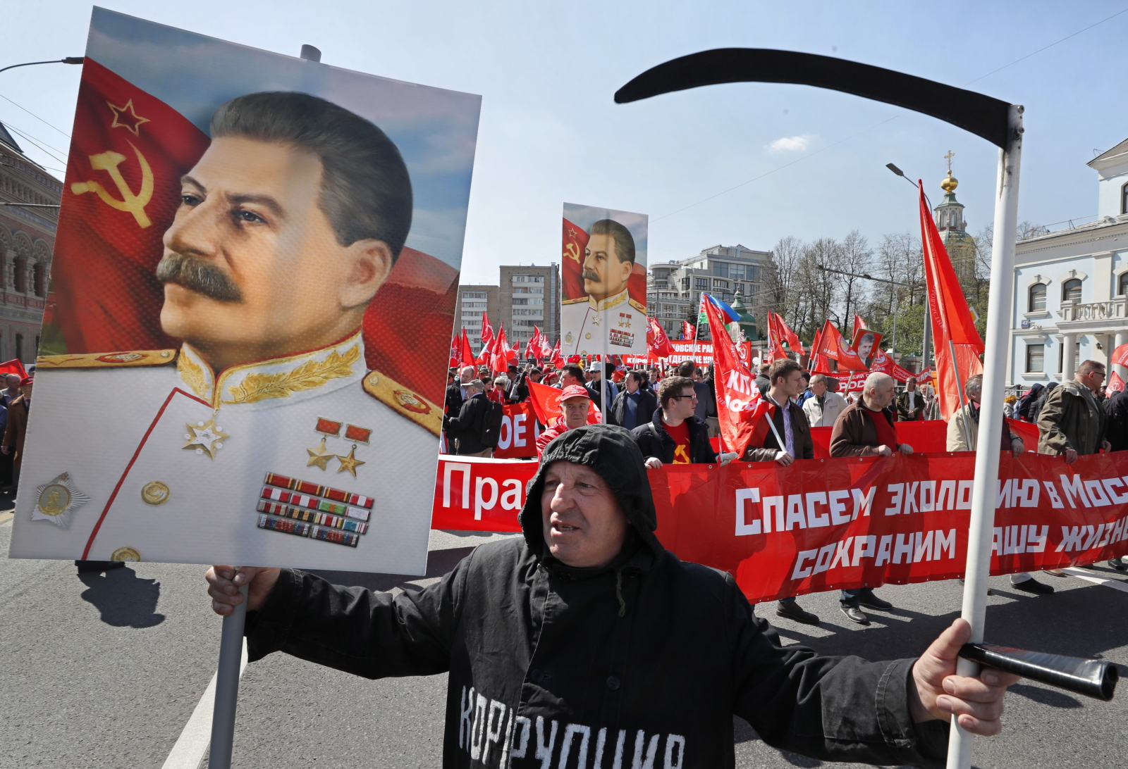 Święto Pracy w Rosji EPA/YURI KOCHETKOV 
