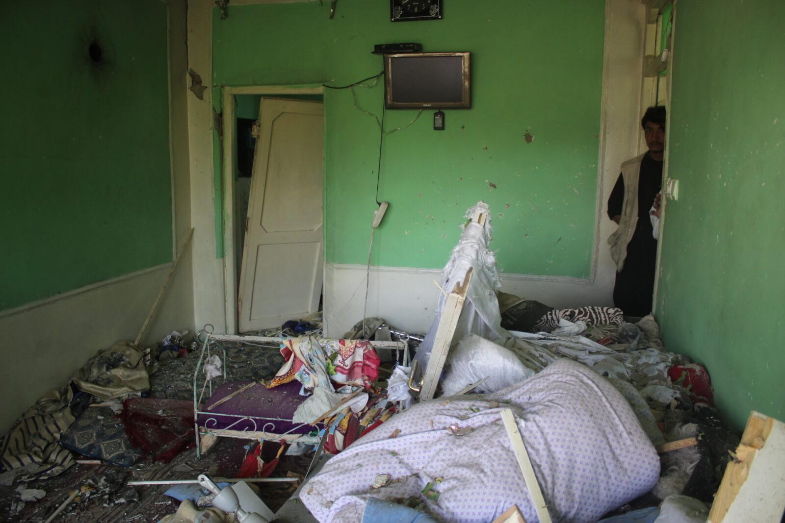 Ataki w Afganistanie fot. EPA/AJMAL OMARI