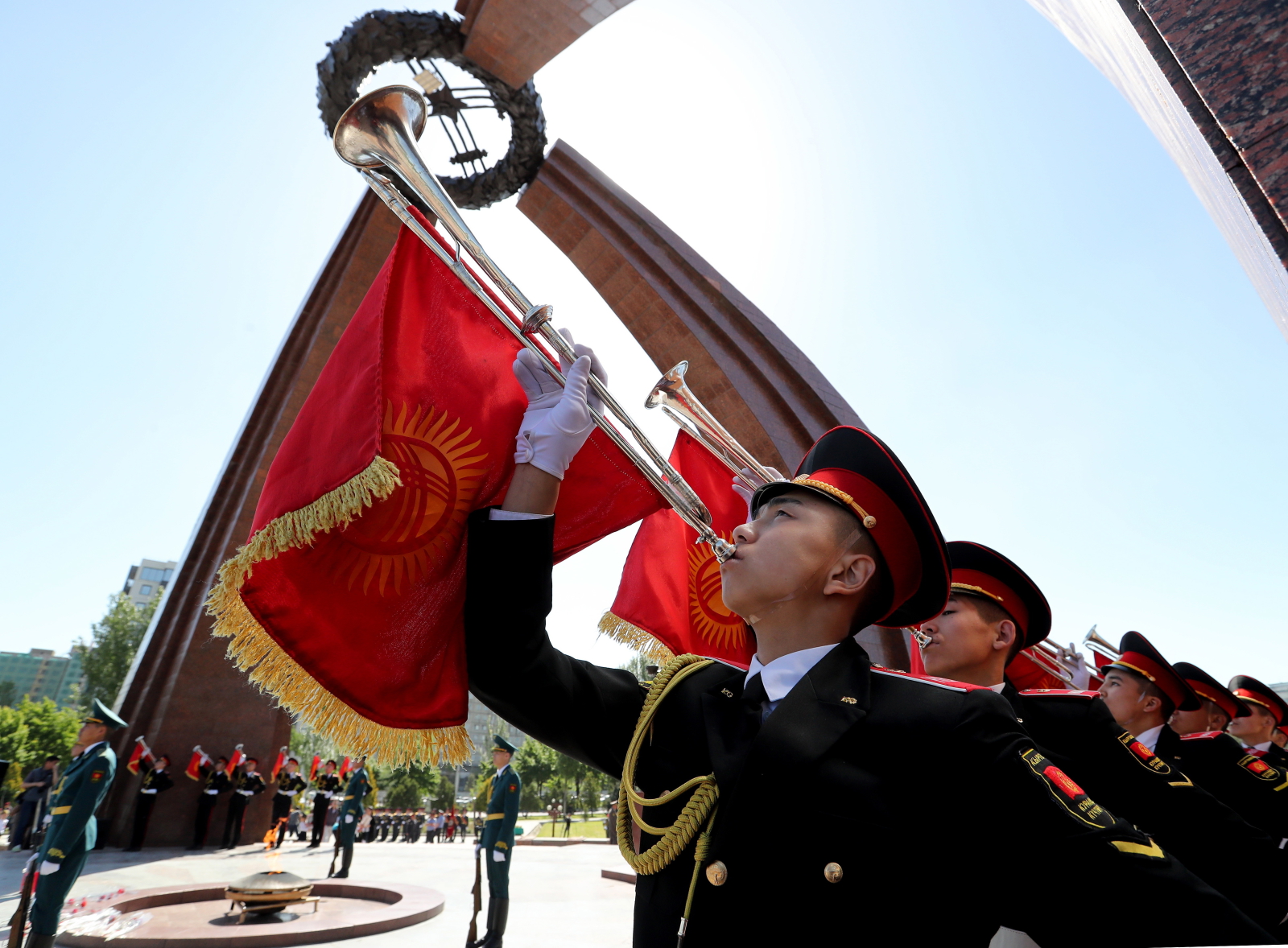 Dzień Zwycięstwa w Kirgistanie  EPA/IGOR KOVALENKO 