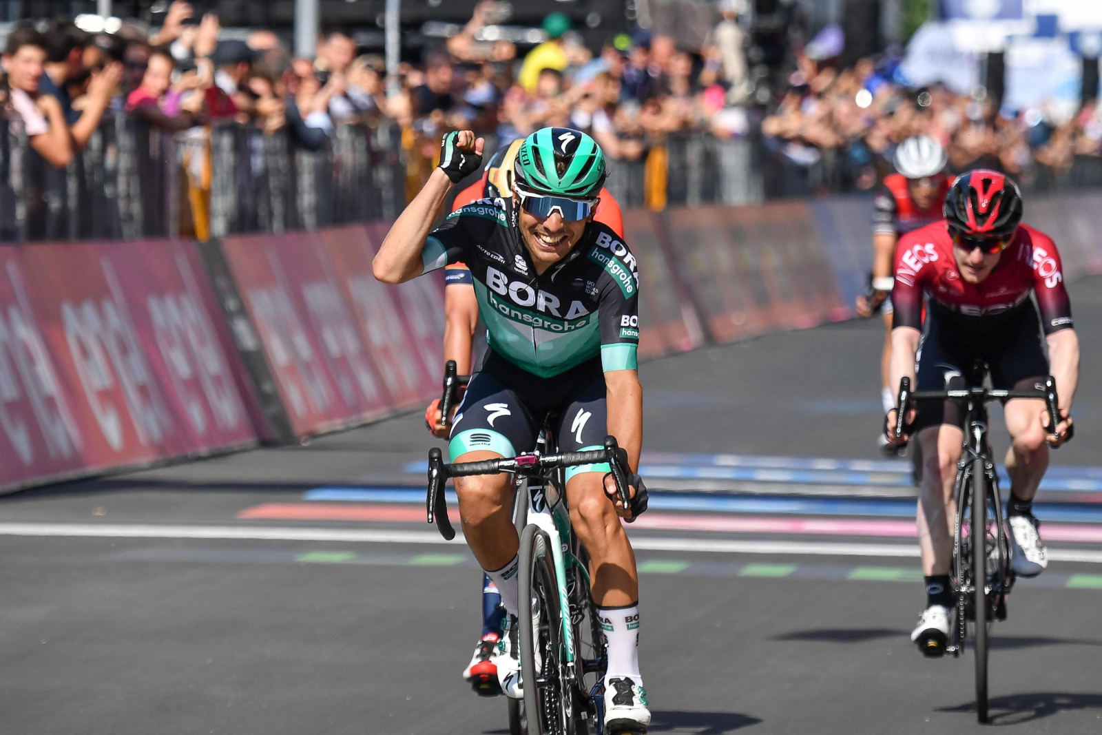 Cesare Benedetti wygrywa 12 etap Giro d'Italia. Fot. PAP/EPA/ALESSANDRO DI MEO