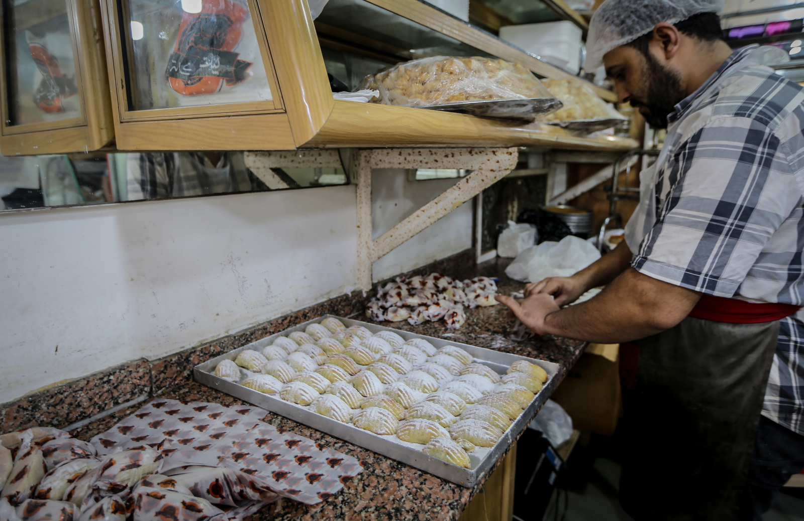 Ramadan w Libanie. Fot. PAP/EPA/NABIL MOUNZER