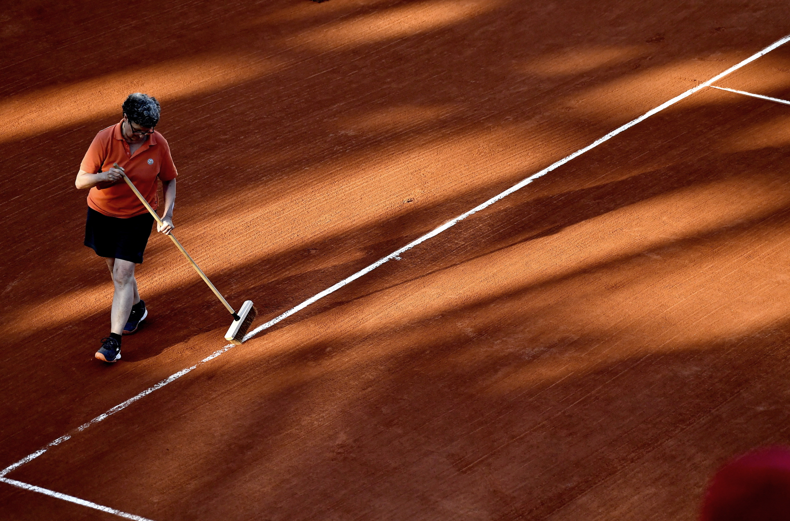 W Paryżu trwa turniej tenisowy Roland Garros. Fot. PAP/EPA/JULIEN DE ROSA