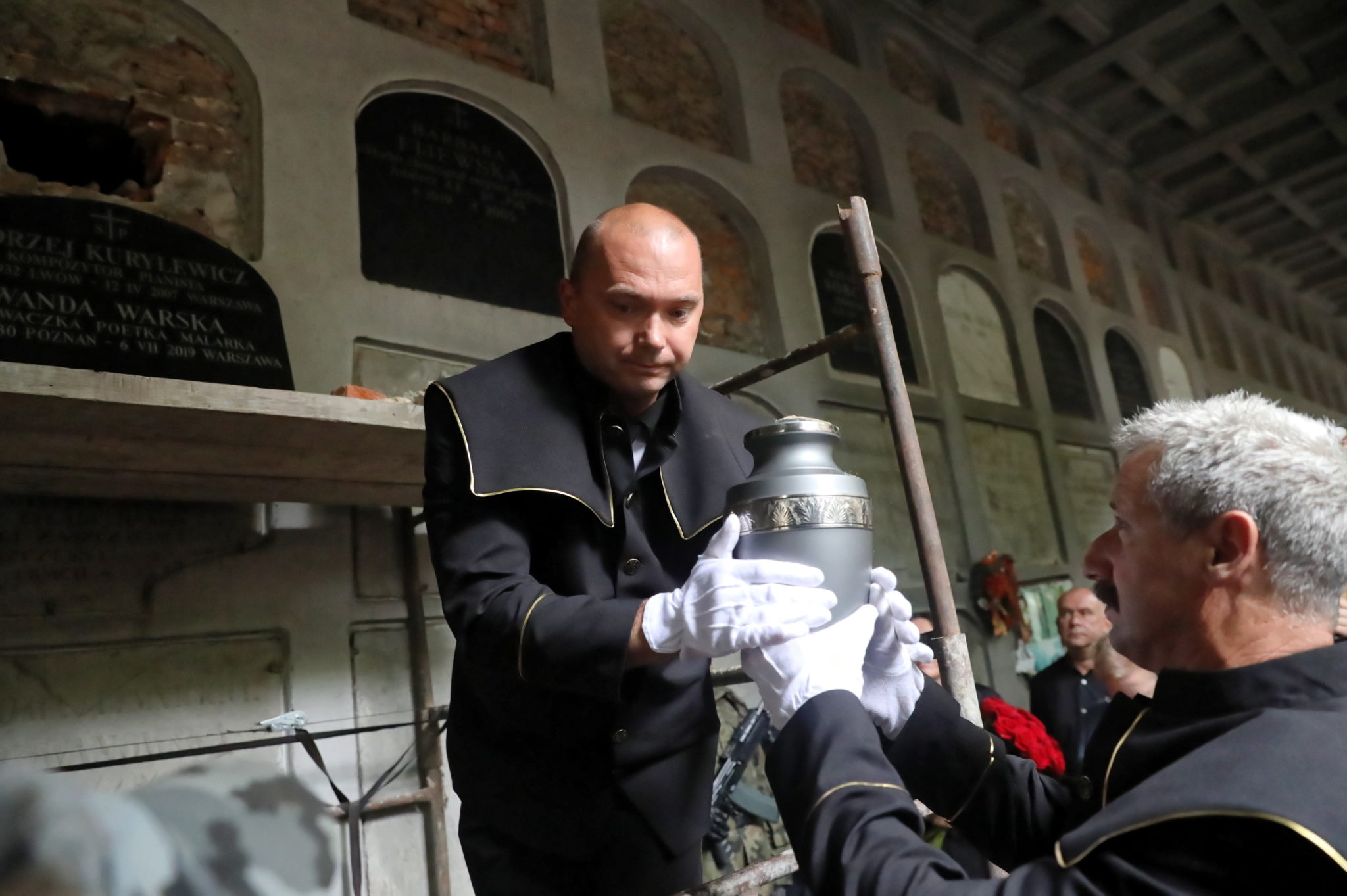 Śpiewaczka, poetka, malarka zmarła w sobotę, fot. Tomasz Gzell, PAP/EPA 