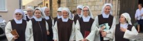 Radość życia monastycznego z siostrami z Zespołem Downa