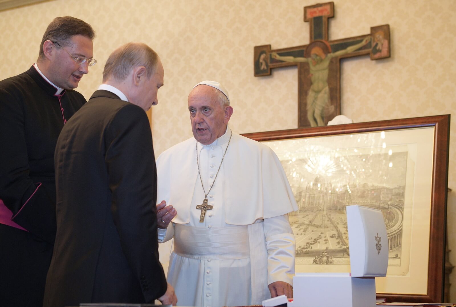 Spotkanie prezydenta Putnia z papieżem Franciszkiem, lipiec 2019, fot. EPA/ALEXEI DRUZHININ