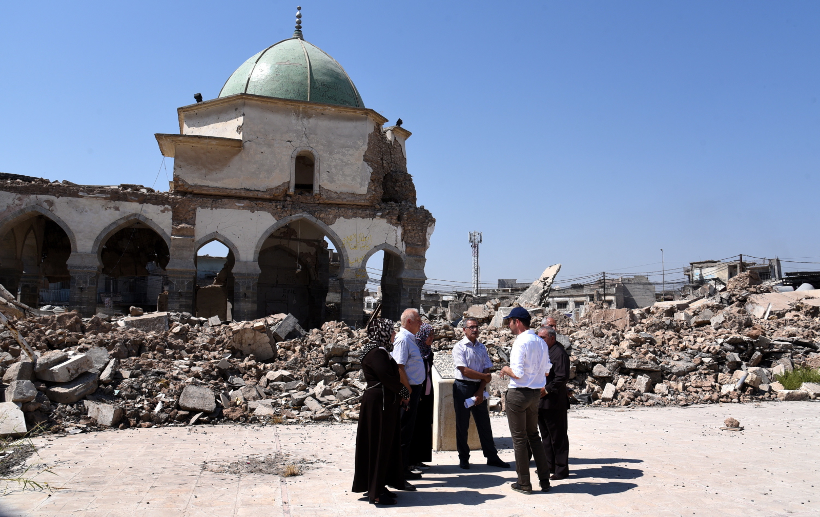 Spotkanie UNESCO w celu rekonstrukcji zabytkowego meczetu Fot. EPA/AMMAR SALIH