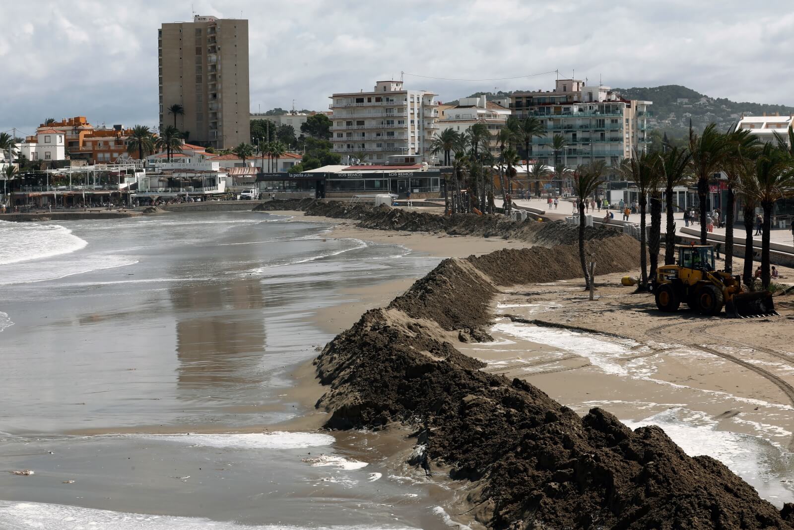 Alicante fot. EPA/Juan Carlos Cardenas