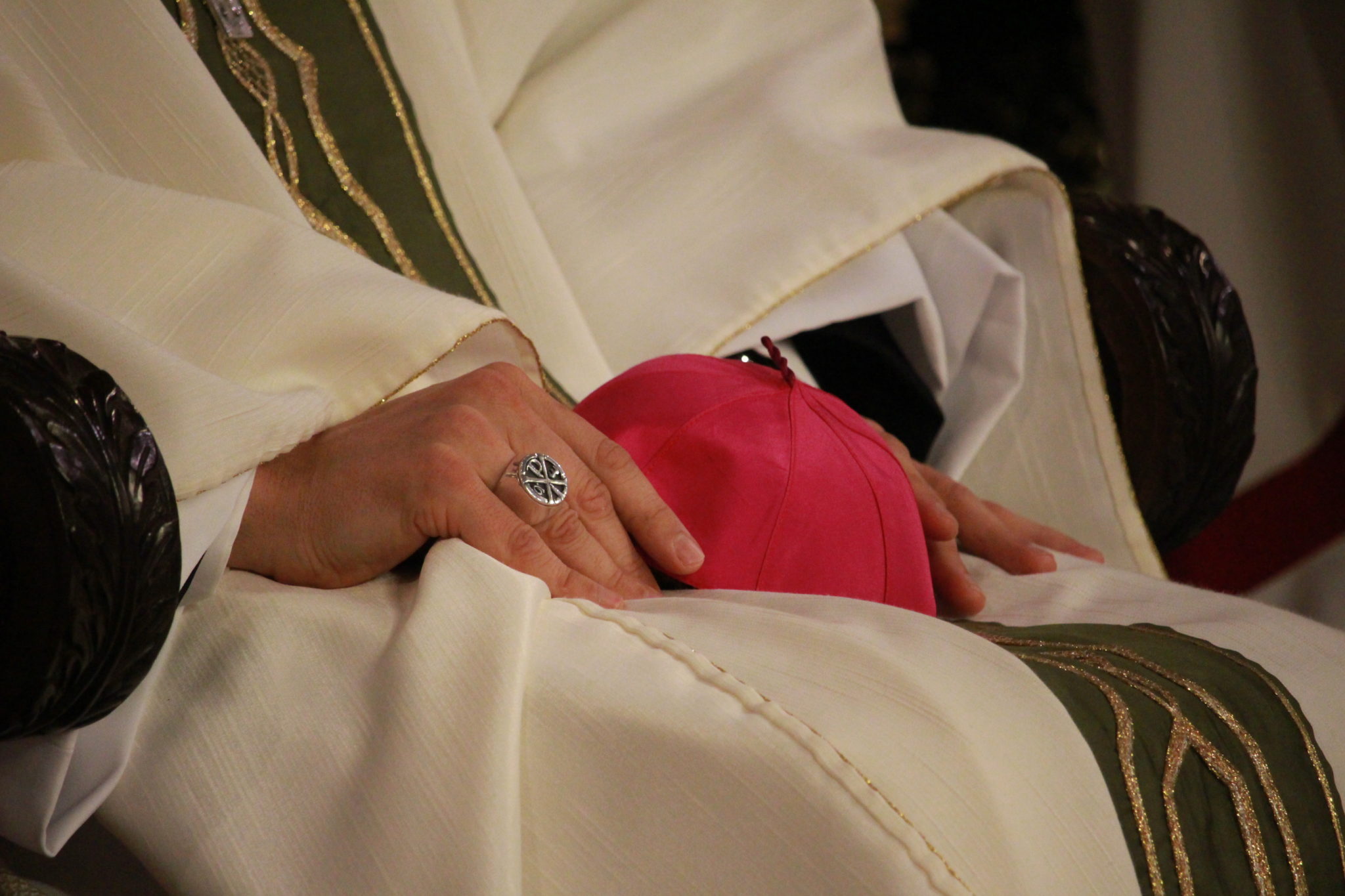l’évêque vendra des biens de l’église pour indemniser les victimes pédophiles
