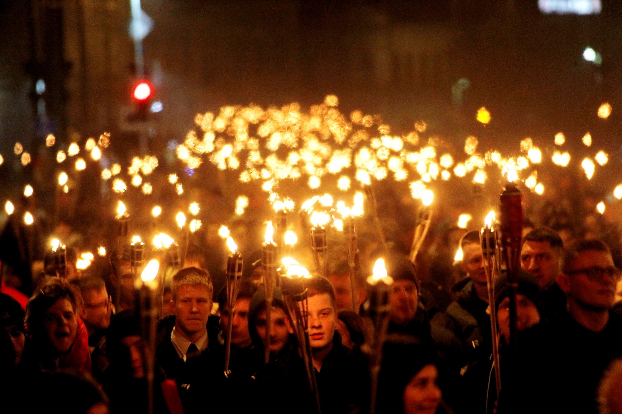 Łotwa, miasto Lipawa: upamiętnienie żołnierzy, którzy walczyli o niepodległość Łotwy podczas obchodów Dnia Lacplesis (łotewskich bojowników o wolność bojowników) fot. EPA/TOMS KALNINS