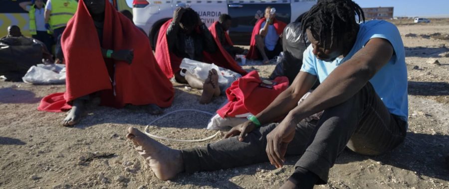 Migranci uratowani na Gran Canarii fot. EPA/ANGEL MEDINA G.