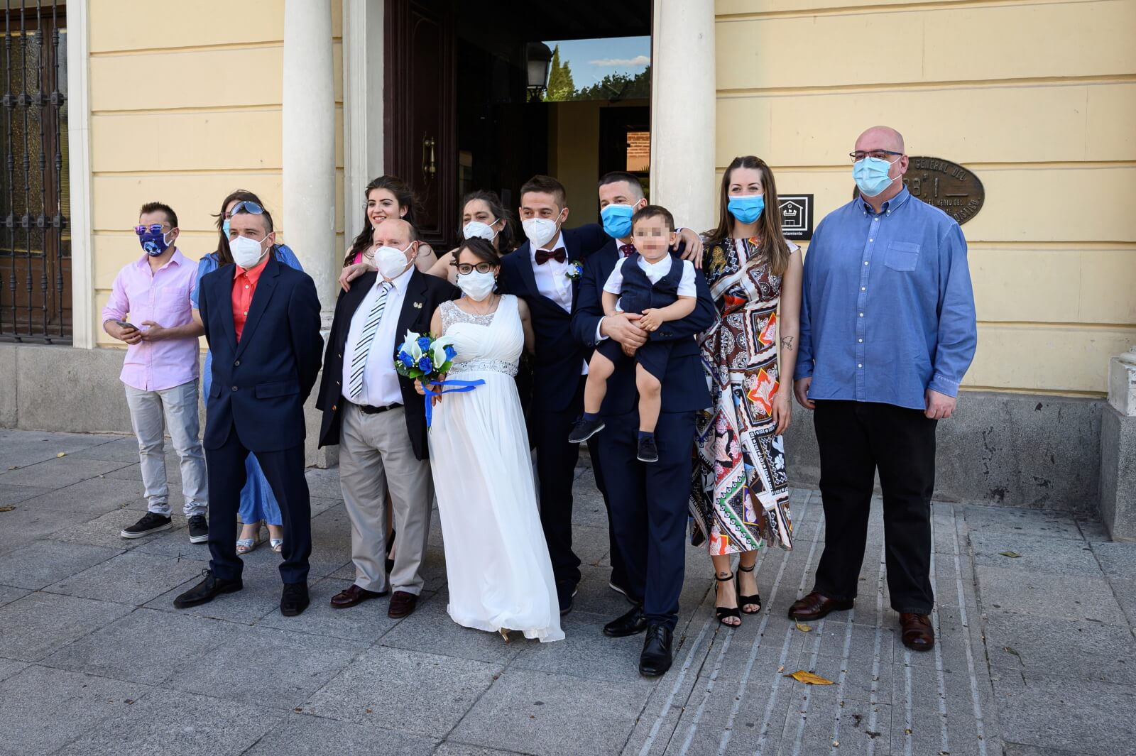 W Hiszpanii odbywają się śluby fot. EPA/FERNANDO VILLAR 