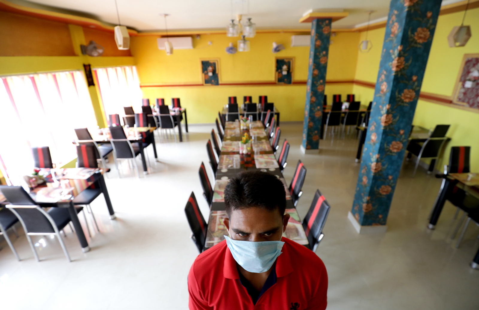 Codzienność w Indiach podczas pandemii Fot.  	PAP/EPA/PIYAL ADHIKARY