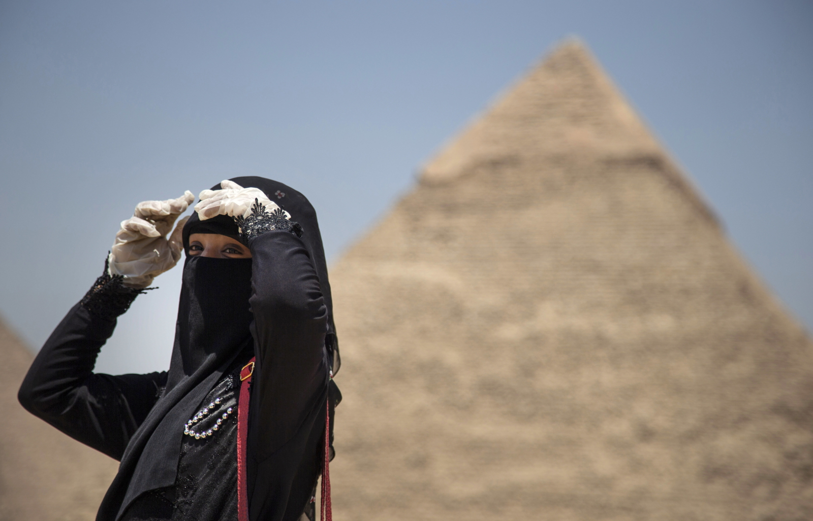 Piramidy w Gizie ponownie dostępne dla zwiedzających  EPA/Mohamed Hossam 