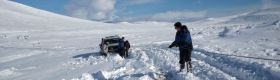 Śnieg na górskich stokach w Argentynie fot. EPA/Argentine National Gendarmerie