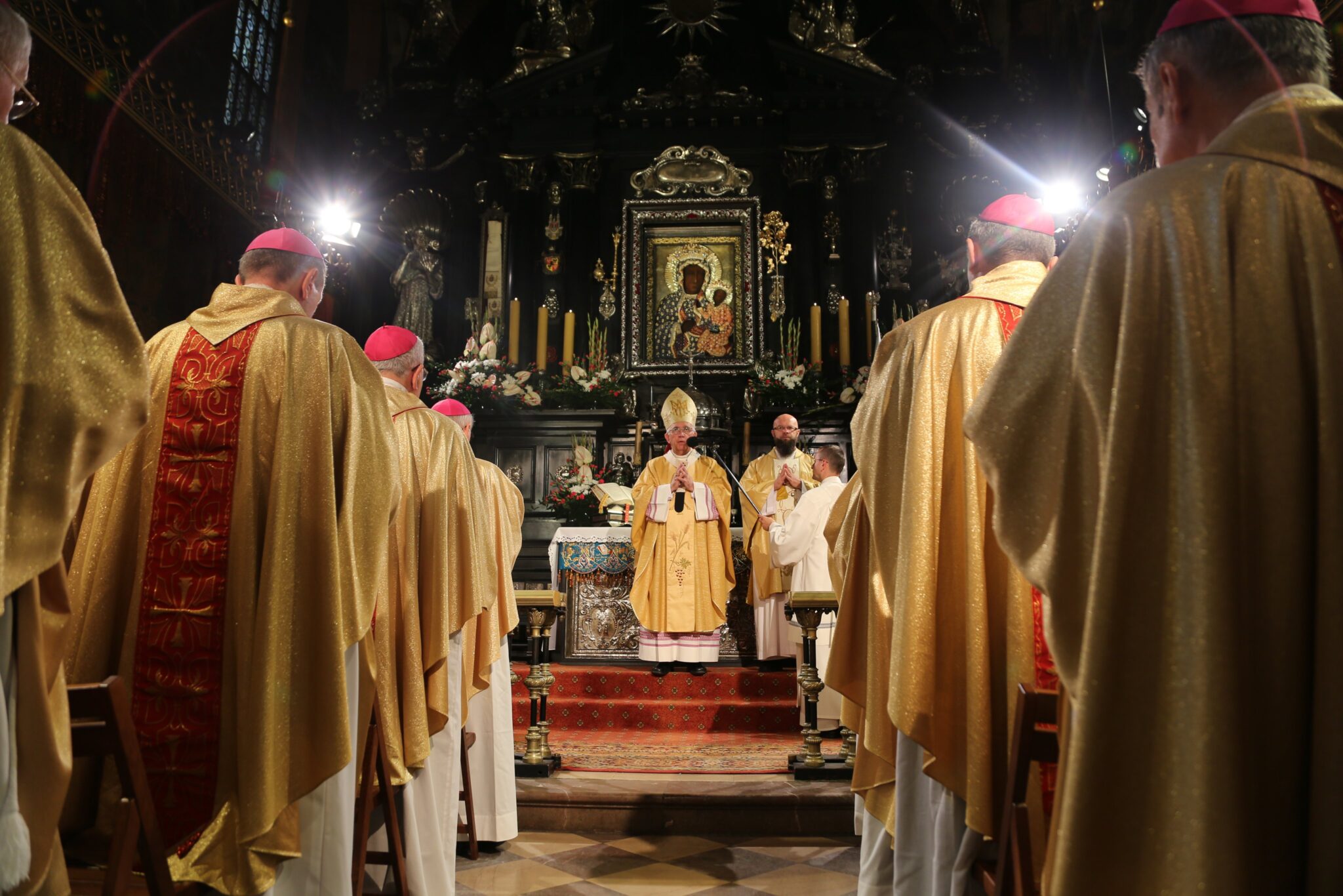 La retraite des évêques polonais commence à Jasna Góra
