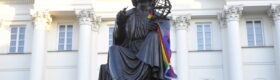 Protest środowisk LGBT w Warszawie fot. PAP/Radek Pietruszka