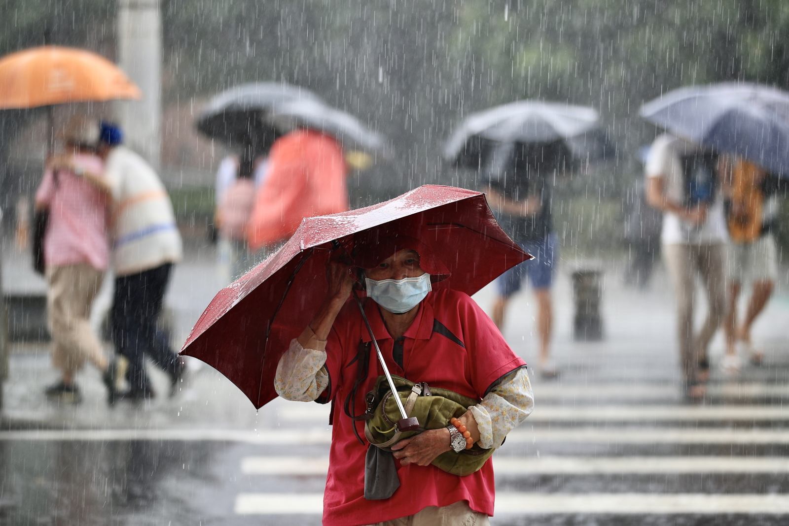 Burza tropikalna na Tajwanie EPA/RITCHIE B. TONGO 