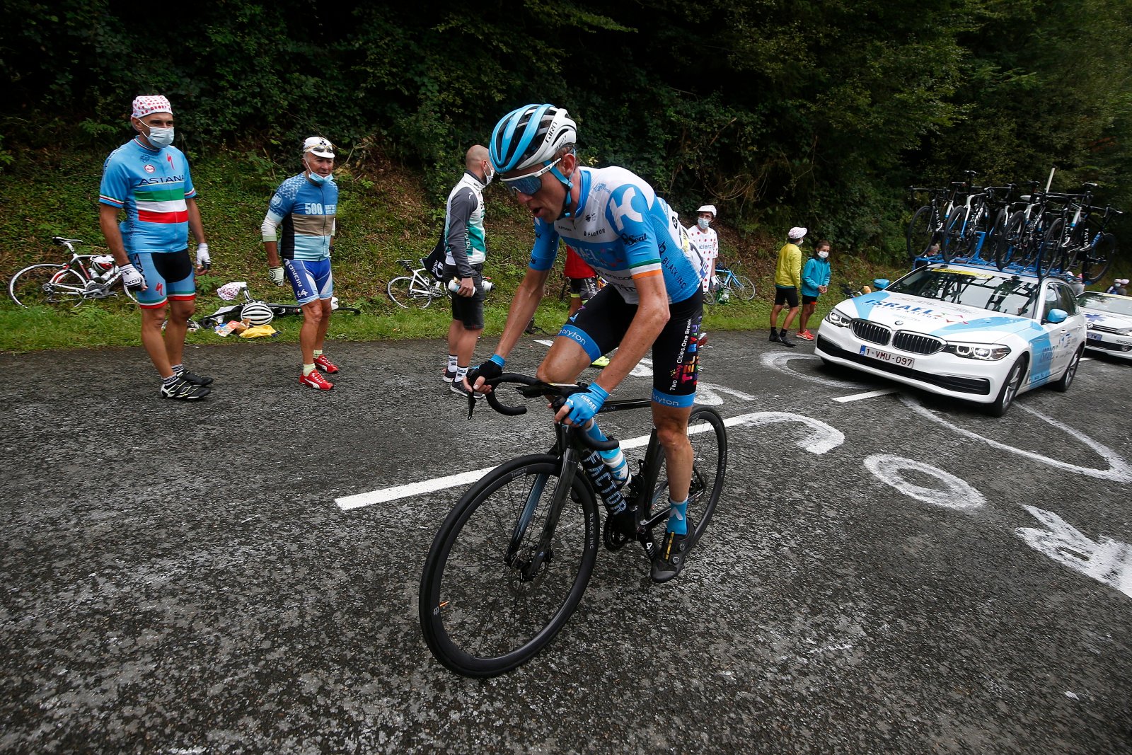 Tour de France fot. EPA/SEBASTIEN NOGIER 
