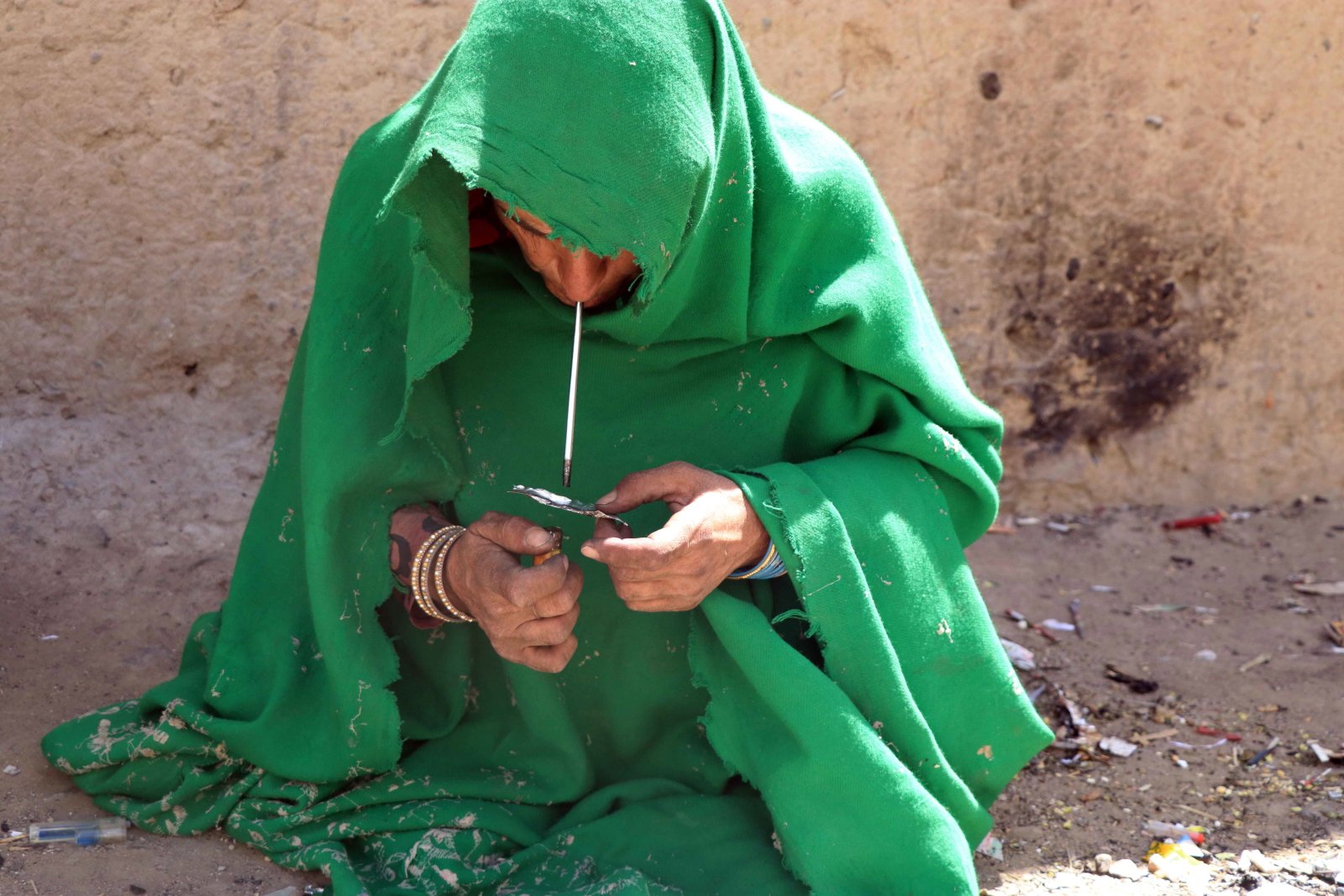 Uzależnienia narkotykowe w Afganistanie fot. EPA/MUHAMMAD SADIQ 

