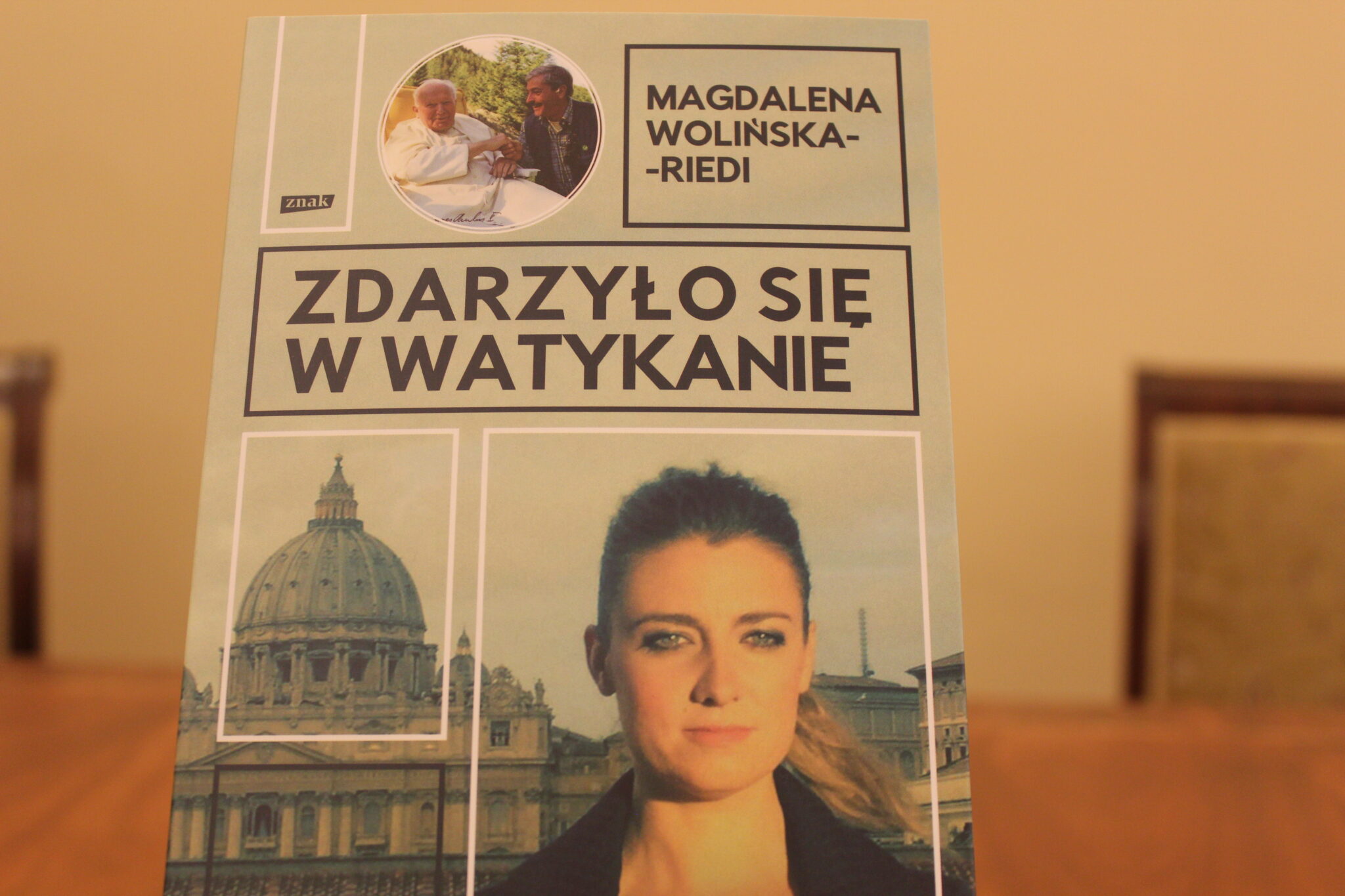 Zdarzyło się w Watykanie Magdalena Wolińska - Riedi