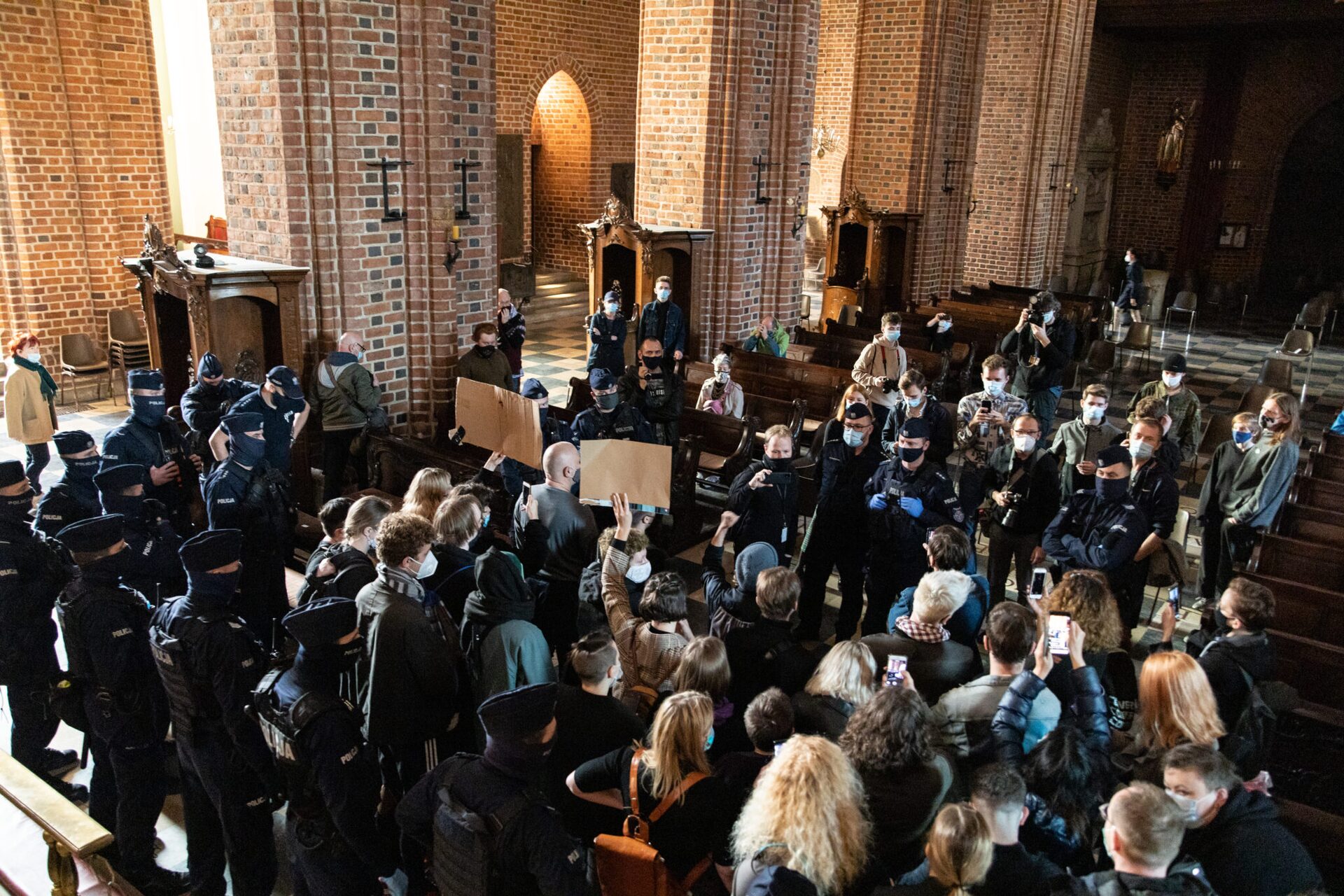 Protest Katedra Poznańska fot. Karol Jeliński, Jan Jeliński