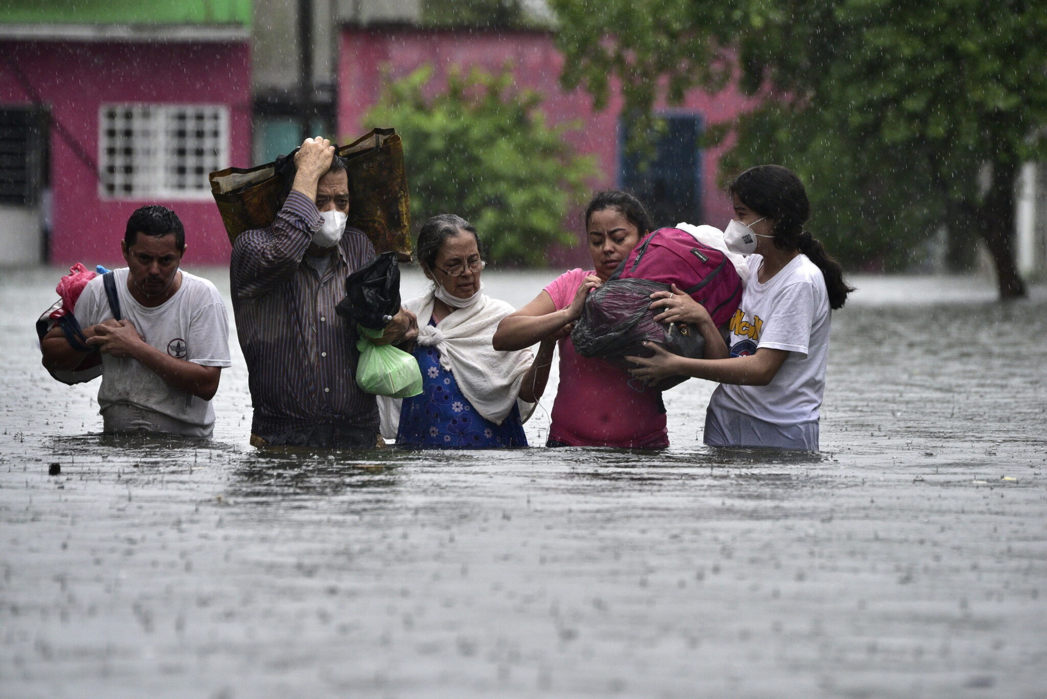 Meksyk, ulewne deszcze, fot. EPA/Jaime Avalos 