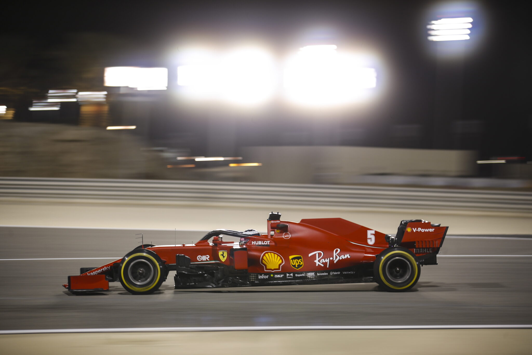  Sesja treningowa Formuły 1 Grand Prix Sakhira na torze Bahrain, fot. EPA / Kamran Jebreili 